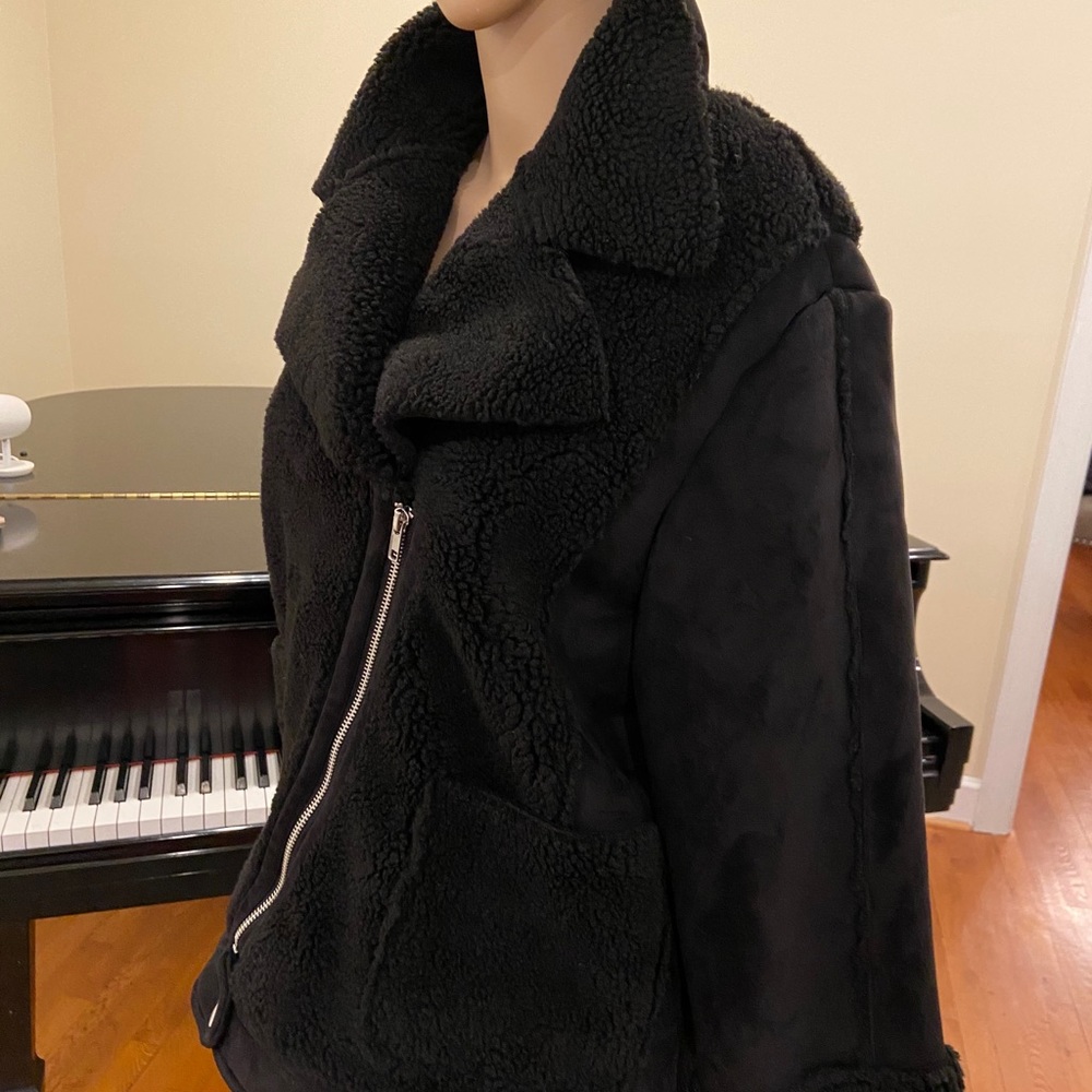 NWT Luxury Winter Minimalist Catherine Malandrino Faux Shearling  Jacket - Picture 10 of 16